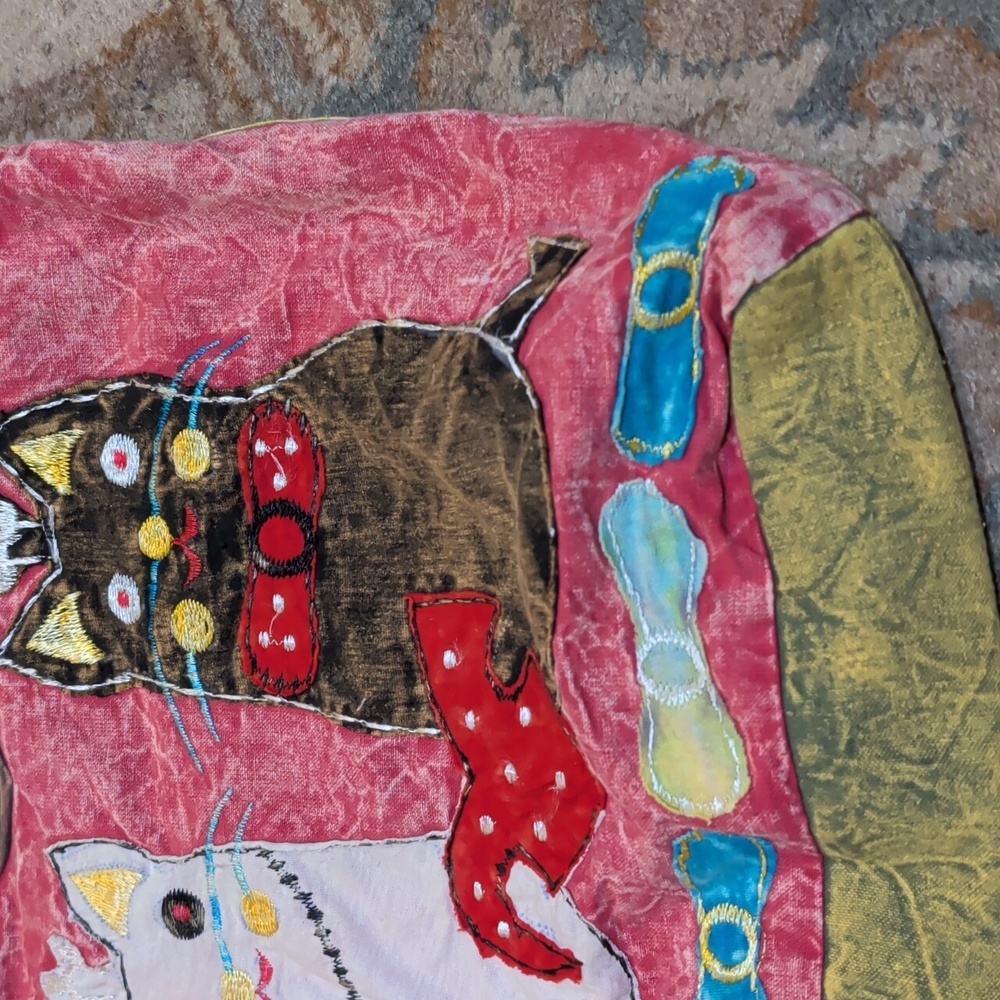 Whimsical Patchwork Cat Vintage Sling Shoulder Cr… - image 3